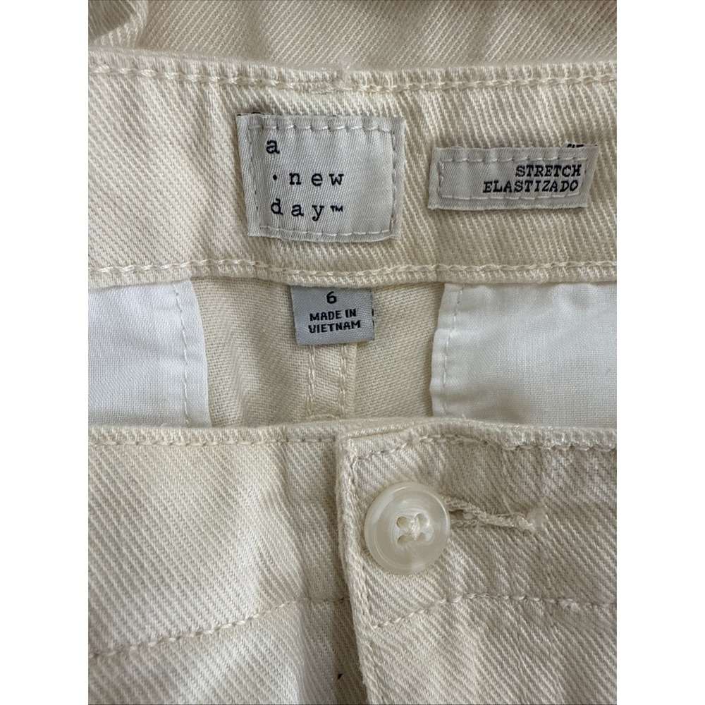 A New Day Pants Womens 6 Cream Wide Leg Crop Relaxed Baggy Minimalist - Picture 10 of 12